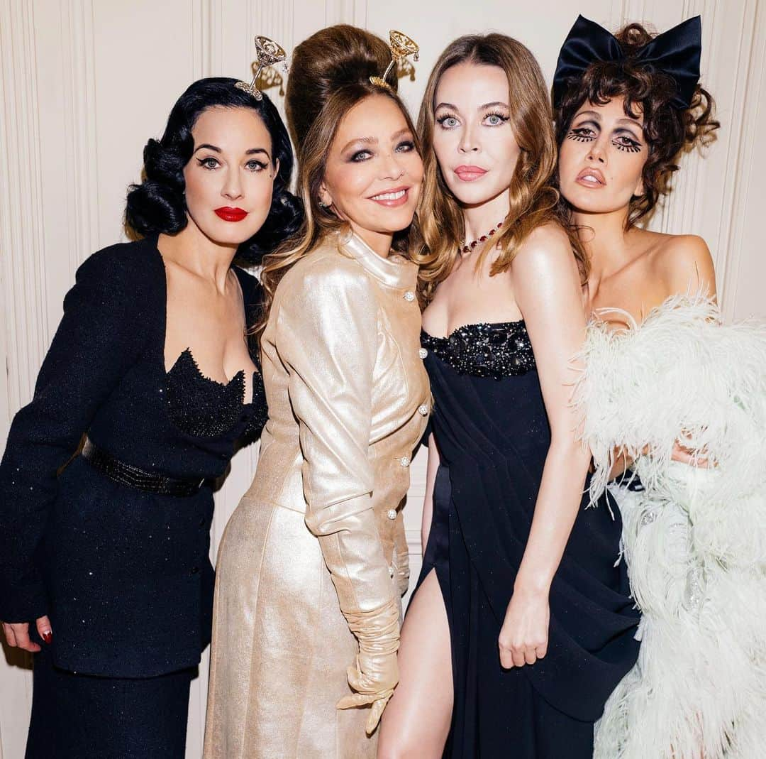 ウリヤナ・セルギエンコのインスタグラム：「I’m so happy to receive the support from these women who I admire, who inspire me and whom I’m very proud to know in person. Brave, beautiful and talented @ornellamuti @ditavonteese @nadialeelee ❤️ Я так счастлива, что меня поддержали женщины, которыми я восхищаюсь, которыми вдохновляюсь и знакомством с которыми горжусь. Смелые красивые талантливые @ornellamuti, @ditavonteese and @nadialeelee ❤️」