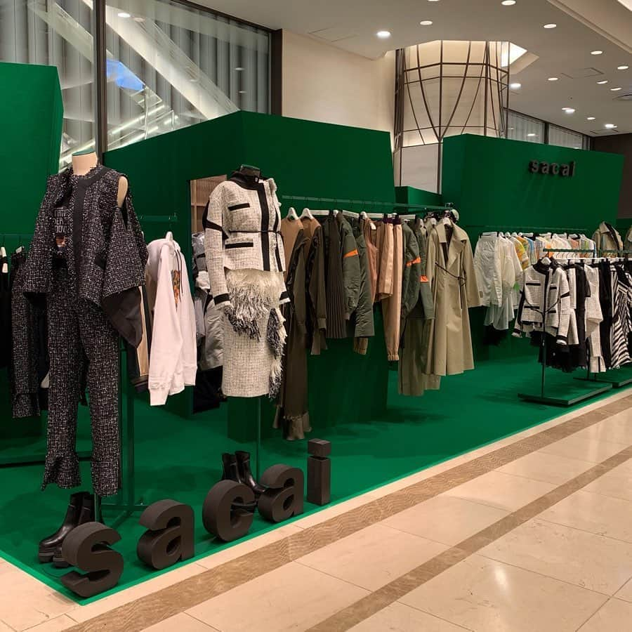 HANKYU.MODEさんのインスタグラム写真 - (HANKYU.MODEInstagram)「sacai SS COLLECTION 2020 Until 1/28 At 1F Cotocoto Stage11 詳しくはプロフィールURLをチェック！ #Hankyu #HANKYUMODE #umedahankyu #阪急うめだ本店 #うめだ阪急 #阪急百貨店 #osaka #umeda #mode #sacai #サカイ #OneNation #ワンネーション #GeorgeClinton #ジョージクリントン #Funkadelic #ファンカデリック」1月22日 12時32分 - hankyumode