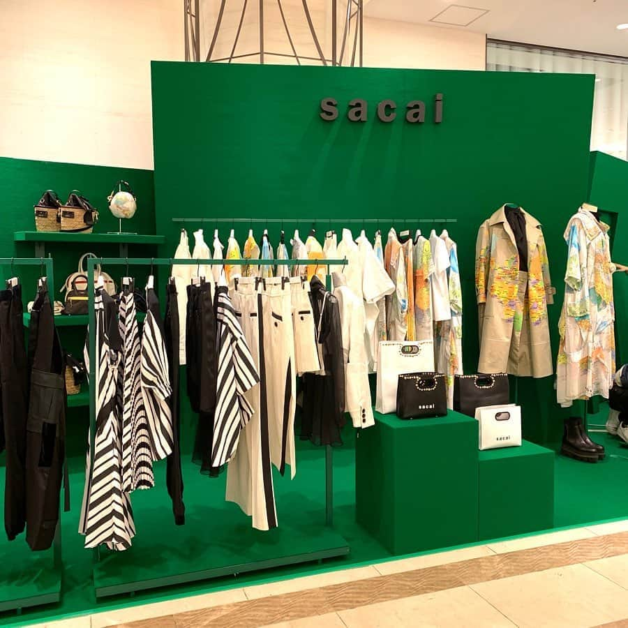 HANKYU.MODEさんのインスタグラム写真 - (HANKYU.MODEInstagram)「sacai SS COLLECTION 2020 Until 1/28 At 1F Cotocoto Stage11 詳しくはプロフィールURLをチェック！ #Hankyu #HANKYUMODE #umedahankyu #阪急うめだ本店 #うめだ阪急 #阪急百貨店 #osaka #umeda #mode #sacai #サカイ #OneNation #ワンネーション #GeorgeClinton #ジョージクリントン #Funkadelic #ファンカデリック」1月22日 12時32分 - hankyumode