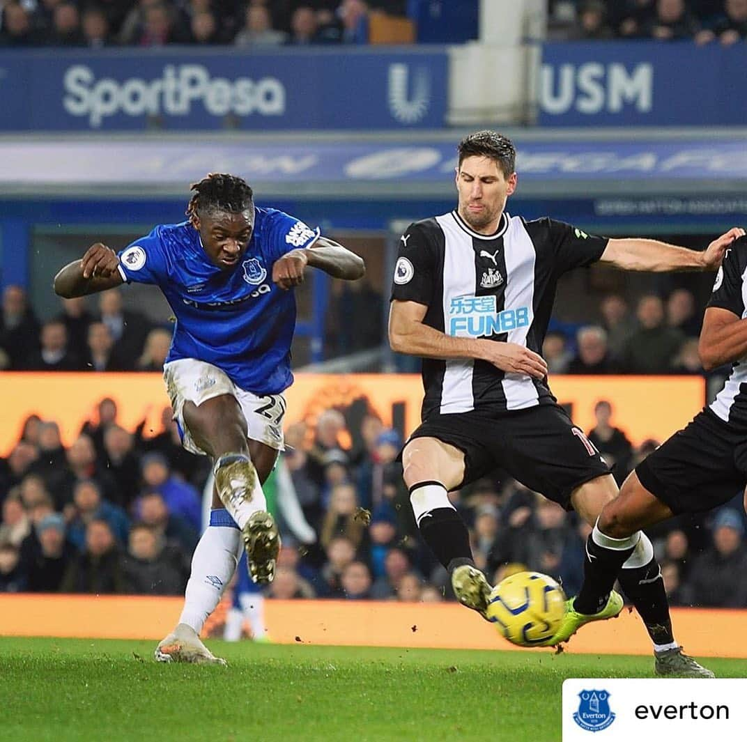 プレミアリーグさんのインスタグラム写真 - (プレミアリーグInstagram)「All the 1️⃣st PL goal feels!  #repost • @everton  Get in, @moise_kean!」1月22日 5時23分 - premierleague