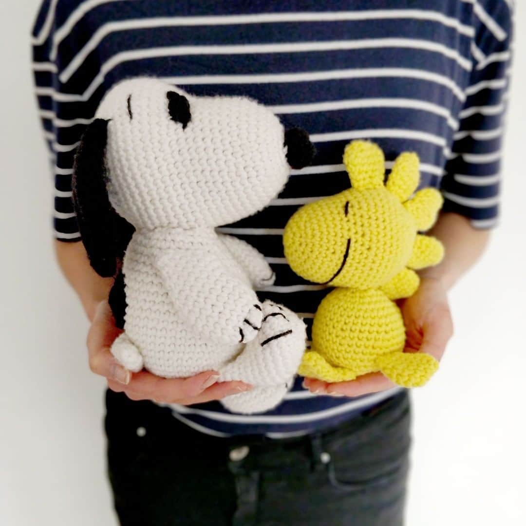 スヌーピーさんのインスタグラム写真 - (スヌーピーInstagram)「Create a Snoopy and Woodstock woolen toy for yourself or a special someone with @stitchandstory's DIY kits made especially for beginners. Use SNOOPY10 code at #linkinbio to get 10% off.  @snoopyinfashion #peanuts #snoopy #woodstock #DIY」1月22日 5時30分 - snoopygrams