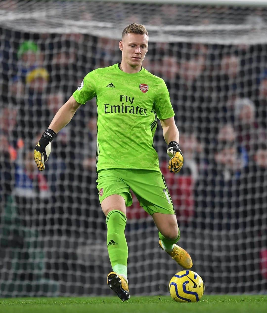 ベルント・レノさんのインスタグラム写真 - (ベルント・レノInstagram)「What a comeback against Chelsea at Stamford Bridge💪🏽🔴😃」1月22日 8時06分 - berndleno1