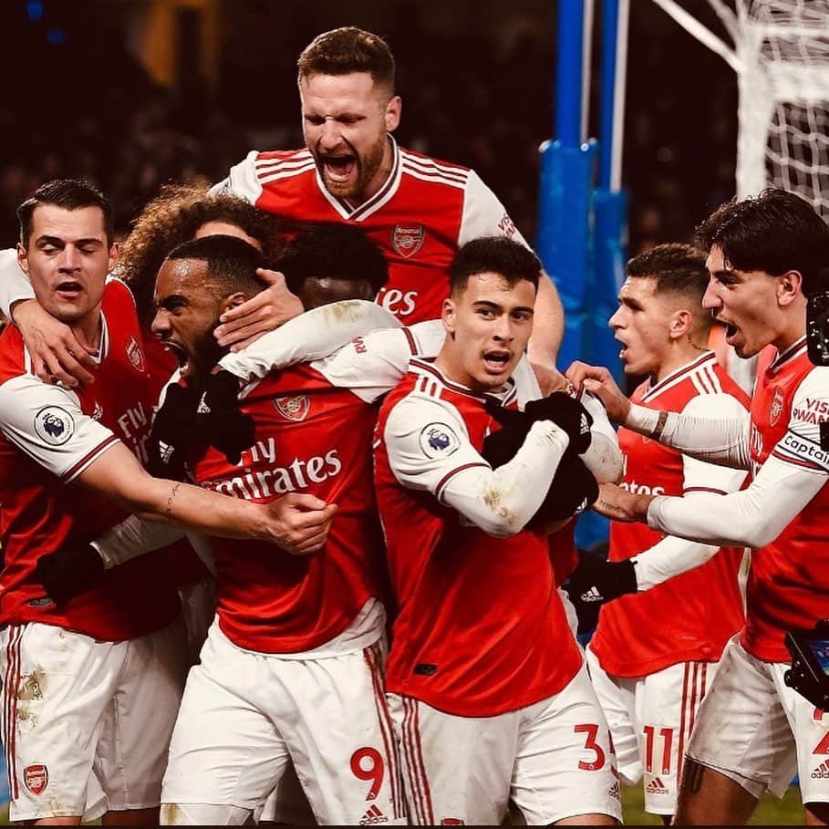 ミケル・アルテタさんのインスタグラム写真 - (ミケル・アルテタInstagram)「Proud of the team and the character shown tonight. #arsenal #chelseavsarsenal #coyg」1月22日 8時18分 - mikelarteta