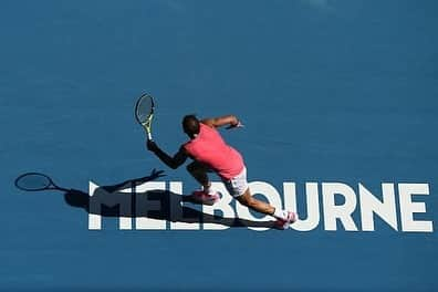 ラファエル・ナダルさんのインスタグラム写真 - (ラファエル・ナダルInstagram)「Some memories from yesterday’s first round win... vamosssss!  @australianopen  #firstround  Today... practice at 12! 💪🏻」1月22日 8時20分 - rafaelnadal