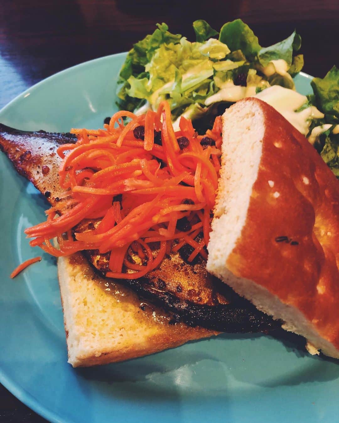 尾形沙耶香のグルメインスタ