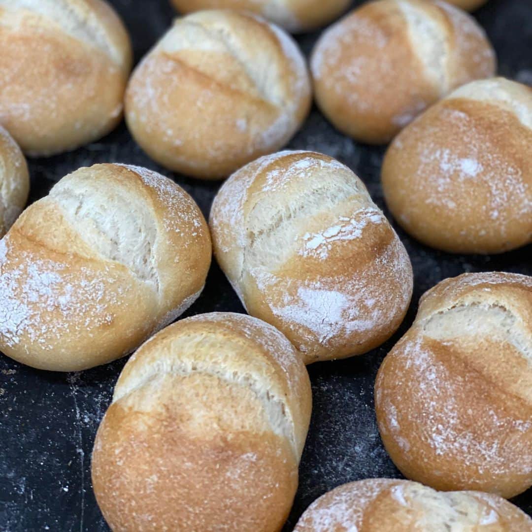 魔女菅原のグルメインスタ