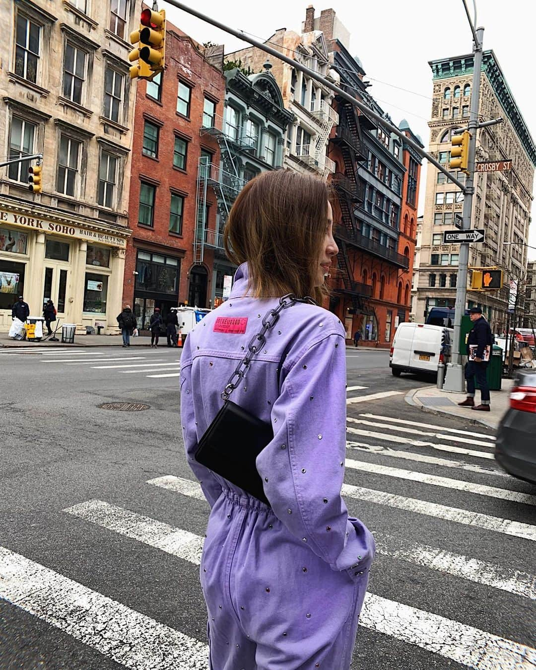 アイリーン・キムさんのインスタグラム写真 - (アイリーン・キムInstagram)「Adding some unicorn vibes to this concrete jungle🦄 📸 @kristengracelam」1月22日 10時54分 - ireneisgood