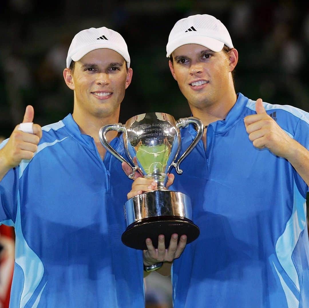ATP World Tourさんのインスタグラム写真 - (ATP World TourInstagram)「Two legends of our sport.  Today, six-time #AusOpen champions Bob & Mike Bryan begin their final Melbourne Park campaign 🙌  @bryanbros @mikecbryan」1月22日 12時04分 - atptour