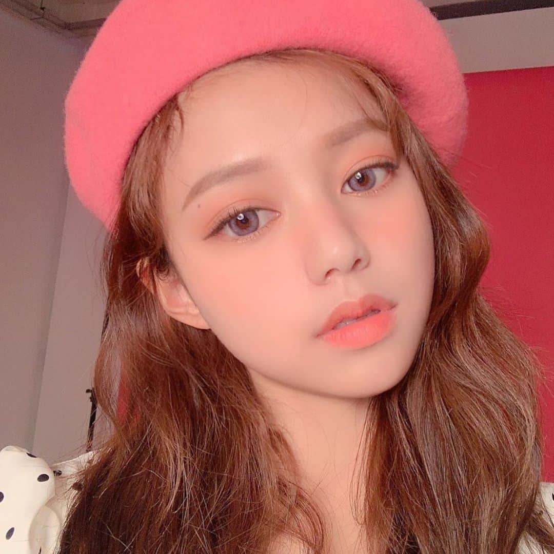 Chuuのインスタグラム：「점심 맛있게 드세효💗💗💗 #chuuseoul」