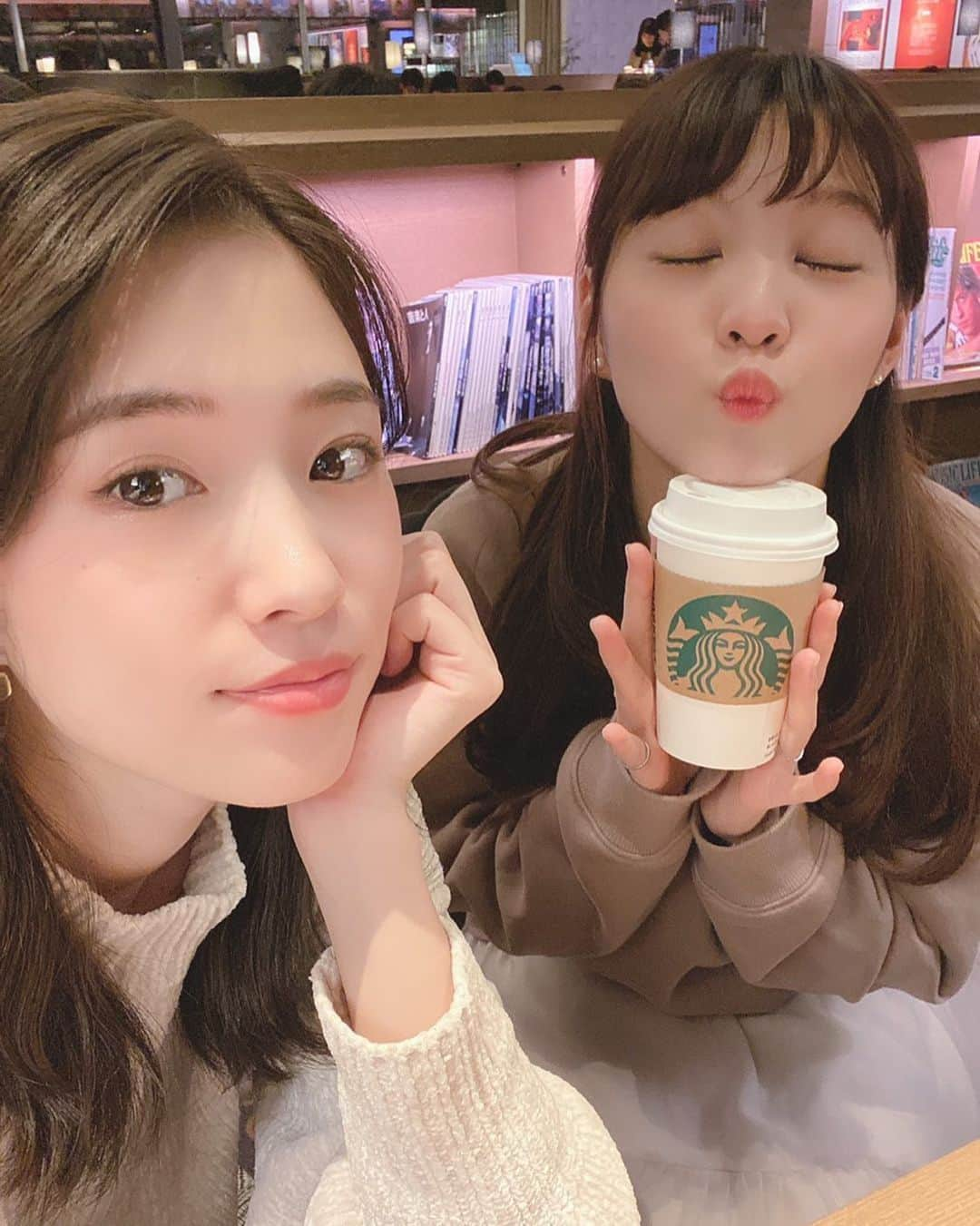 津島衣里さんのインスタグラム写真 - (津島衣里Instagram)「スタバのホワイトモカが好きっ🤍 #starbucks #チュン太郎」1月22日 12時11分 - eritsushima_official