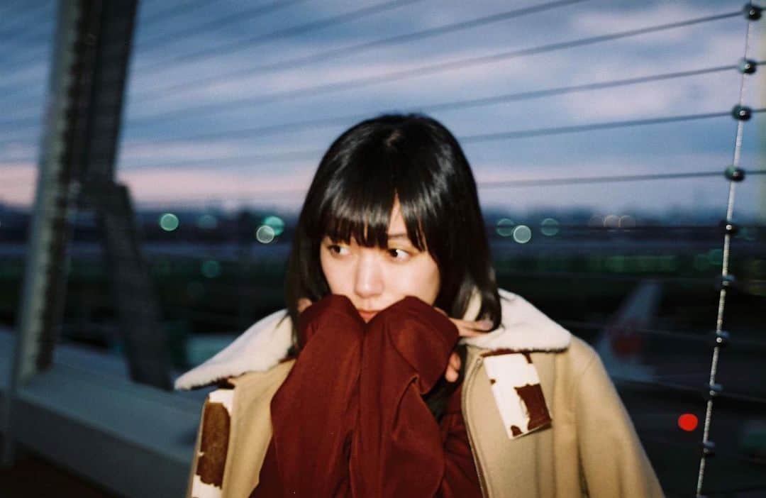 きなりのインスタグラム：「今年は、今までやってきたことを丁寧にやり直そうと思って、本当に日常的にやっているなんてないことをやり直しています 映画を見たり本を読んだらきちんと感想をまとめてみたり、自分の身体と向き合ってトレーニング方法を変えてみたり、人に気持ちを伝えてみたり、そんなこと そんなことなんだけど、きっと来月、半年、もっと先には変わったものが出来上がると思っているんだ〜！ 人生１００年時代と言われてしまっている今、やることはまだまだ沢山あるから☺️ 将来がずっと楽しいと思えるように丁寧な暮らしをしていきたいですな〜🌙」