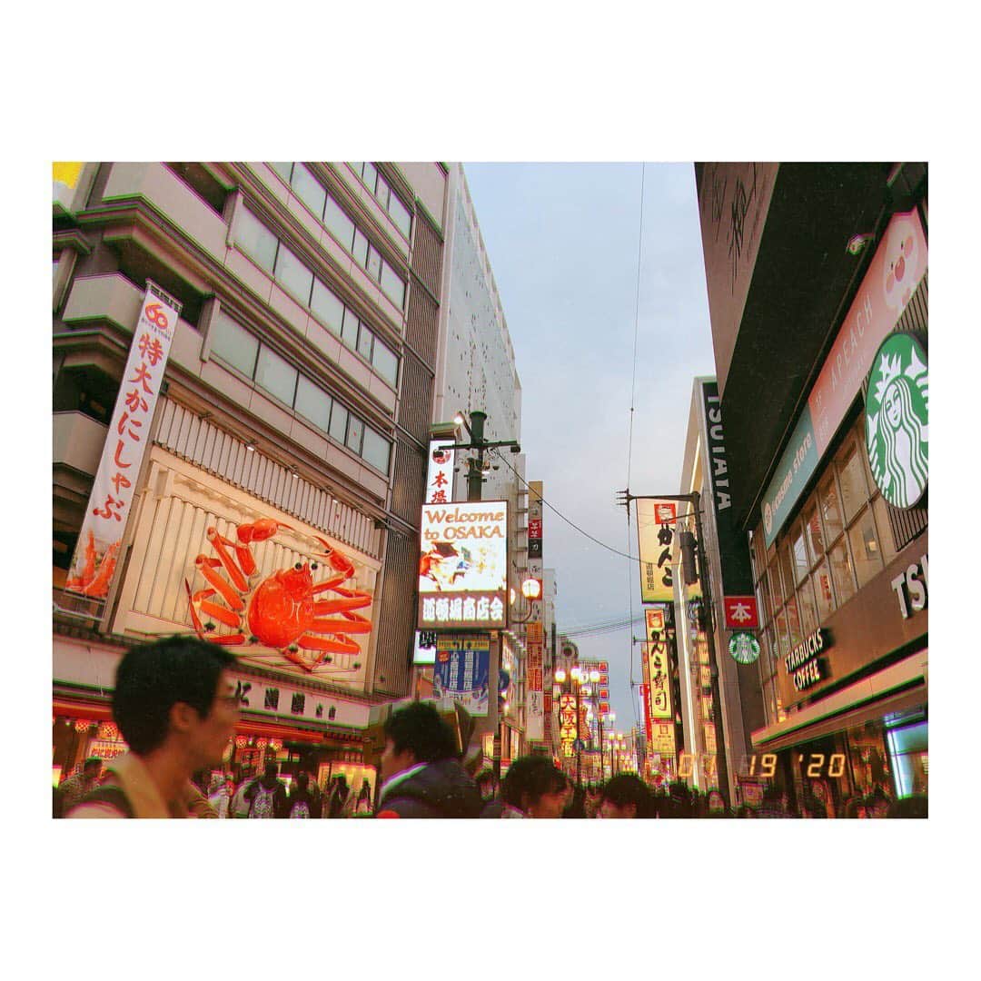 葉月ゆめさんのインスタグラム写真 - (葉月ゆめInstagram)「友人に会いに、関西へ 🐙🚄 最後に会ったのは高校生の頃だったから 嬉しくて嬉しくて。本当に楽しかったです ♡ みさきち、一日中ありがとう 🧡 #大阪 #観光 #なんば #osaka #japan #instalike #instagood」1月22日 22時32分 - yume_hazuki