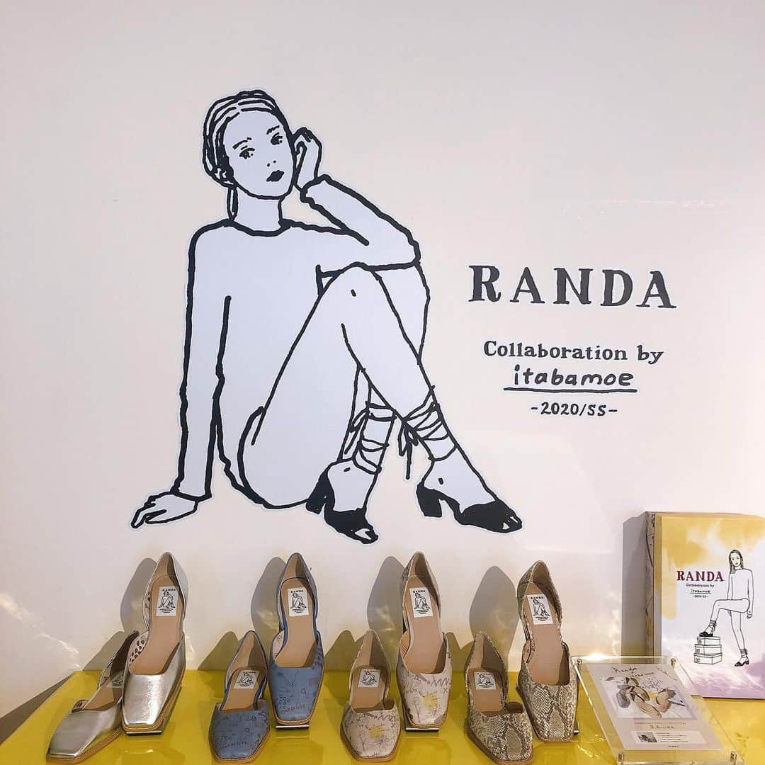 菊池かなこさんのインスタグラム写真 - (菊池かなこInstagram)「. RANDA @randa_pic #2020SS 展示会👠 . #randa#ランダ#展示会#👠」1月22日 22時50分 - canana_kanako