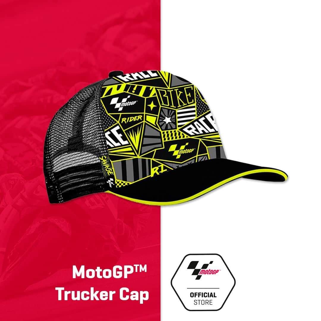 MotoGPさんのインスタグラム写真 - (MotoGPInstagram)「Gear up for the 2020 season! 👕🧢 // Swipe left ⬅️ tap the pic and get ready to look cool! 😎 #MotoGP #Store #Motorcycle #Racing #Motorsport #2020awaits」1月22日 23時00分 - motogp