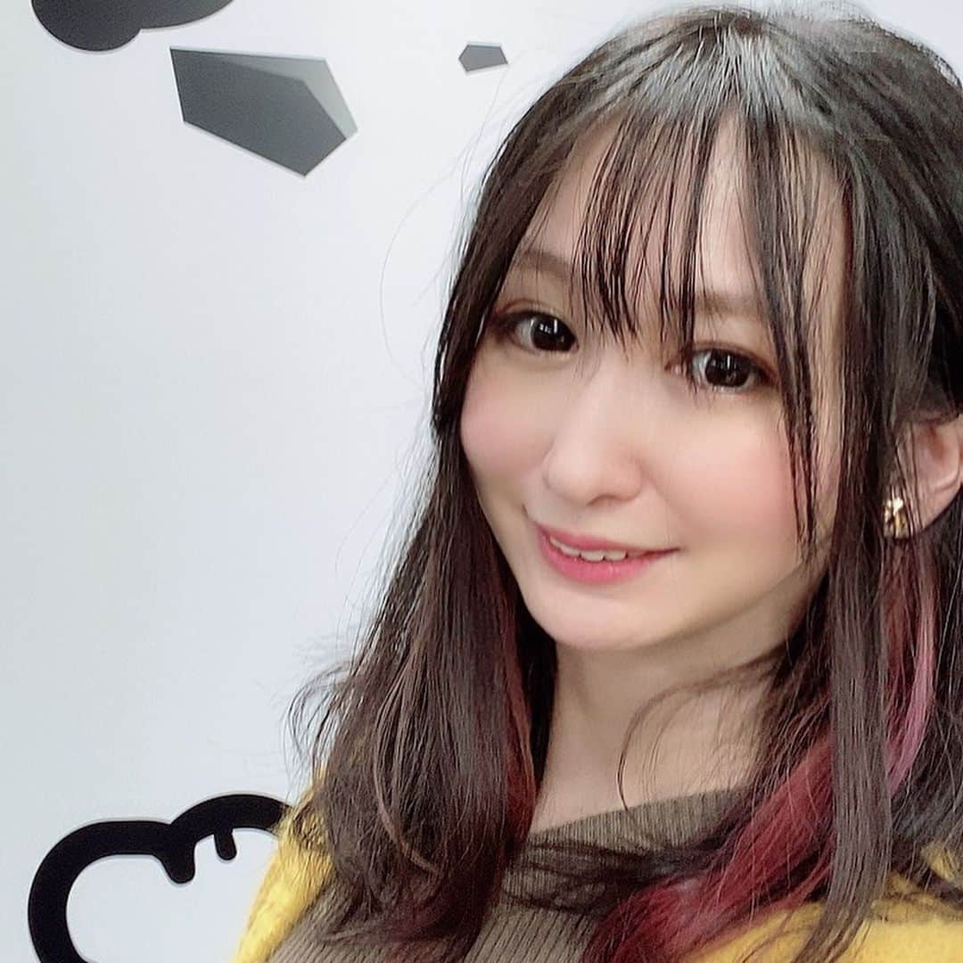 大谷咲子のインスタグラム：「またまたイチナナのゲーム大会へ✨ ラッキーでも一回勝ててよかったな😍 また機会があれば行きたいです🥰 ゲームは楽しいのがいちばんですよね〜🙌」