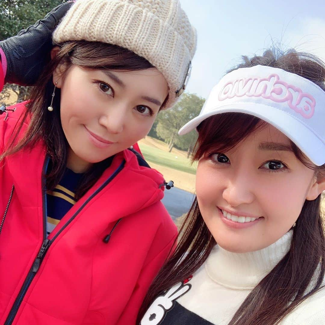 佐野真彩さんのインスタグラム写真 - (佐野真彩Instagram)「先日　#beefman コンペに参加してきました⛳️ あすかちゃんは昔から共通のお友達が多いのに、最近やっと本人に会えたんです笑 ゴルフ友達が増えて嬉しいな☺️ . . 明日は　@sanomayacup です‼︎ 第3回目のサノマヤカップは寒いかな〜、雨かな〜💦？ お天気が心配です。。 . 参加される皆さん、あったかくしてきてくださいね✨ . . #サノマヤカップ　#golf #ゴルフ女子　#ゴルフウェア　#サノマヤカップ　#サノマヤゴルフ」1月22日 16時29分 - sano.maya