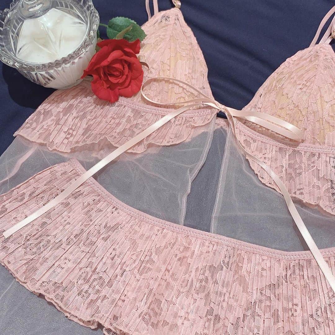 Ravijour札幌4丁目プラザ店のインスタグラム：「coming soon🤩 バレンタインコレクション💝 1月24日からの発売です‼️ 詳しくはブログ更新しましたので TOPのURLから飛んでください✈️ #ラヴィジュール #ravijourstaff  #ravijourofficial  #ravijoursapporo」