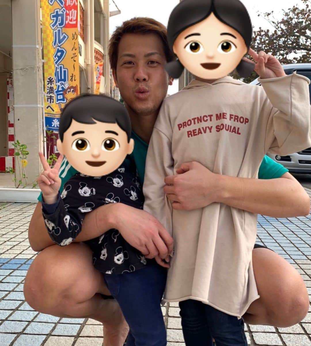 古林将太のインスタグラム：「まさかの登場^_^！！ スペイン🇪🇸と日本🇯🇵 子供達が会ってました笑  #ゴローちゃん #久しぶりに会いたい #でもたまにでいい笑」