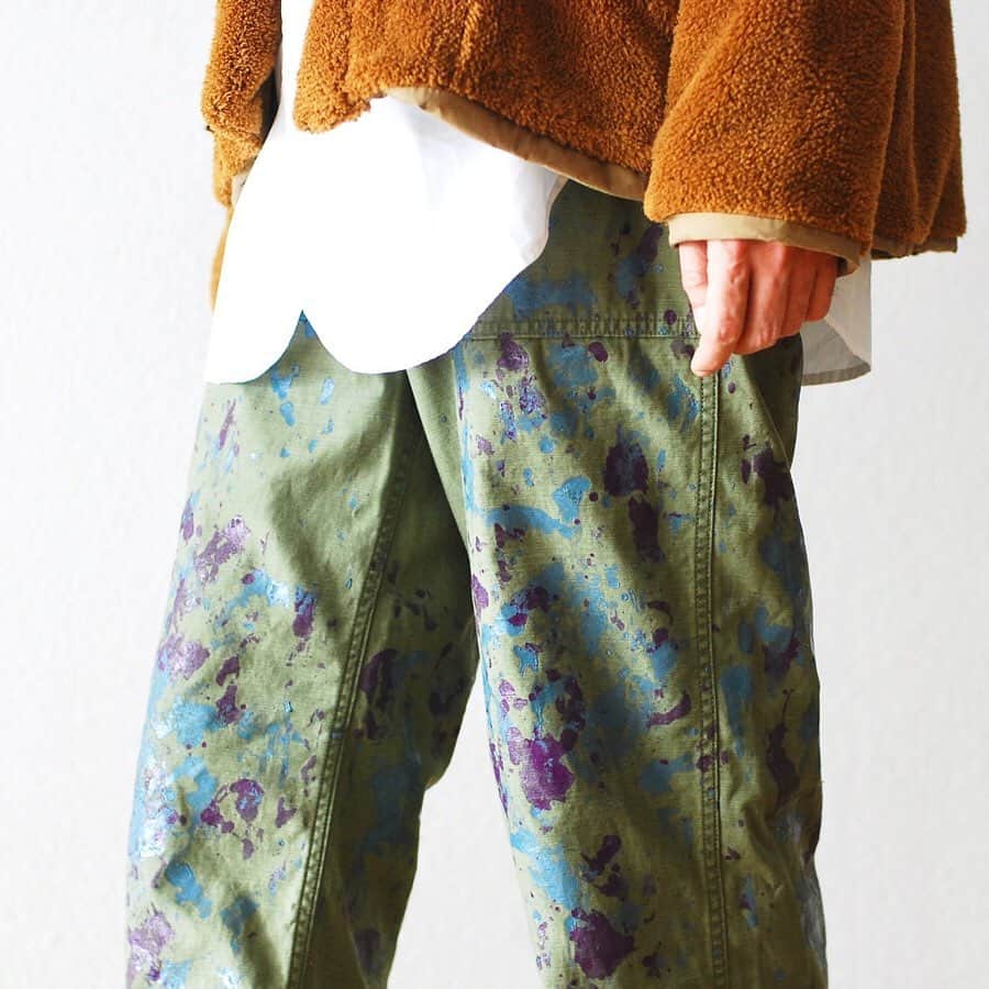wonder_mountain_irieさんのインスタグラム写真 - (wonder_mountain_irieInstagram)「_ Needles / ニードルズ "FATIGUE PANT - BACK SATEEN / PAINT" ￥26,400- _ 〈online store / @digital_mountain〉 https://www.digital-mountain.net/shopdetail/000000010753/ _ 【オンラインストア#DigitalMountain へのご注文】 *24時間受付 *15時までのご注文で即日発送 *1万円以上ご購入で送料無料 tel：084-973-8204 _ We can send your order overseas. Accepted payment method is by PayPal or credit card only. (AMEX is not accepted)  Ordering procedure details can be found here. >>http://www.digital-mountain.net/html/page56.html _ #NEPENTHES #Needles #ネペンテス #ニードルズ _ 本店：#WonderMountain  blog>> http://wm.digital-mountain.info/ _ 〒720-0044  広島県福山市笠岡町4-18  JR 「#福山駅」より徒歩10分 (12:00 - 19:00 水曜、木曜定休) #ワンダーマウンテン #japan #hiroshima #福山 #福山市 #尾道 #倉敷 #鞆の浦 近く _ 系列店：@hacbywondermountain _」1月22日 17時55分 - wonder_mountain_