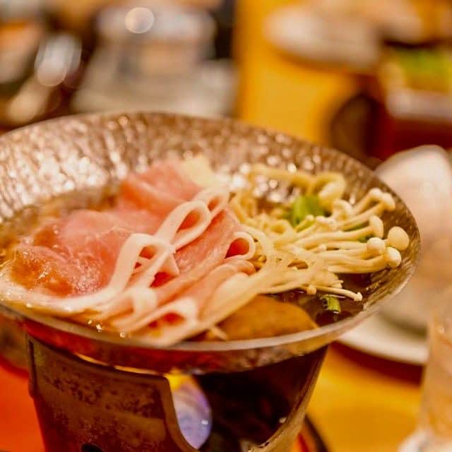 ホテル日航アリビラ 公式Instagramさんのインスタグラム写真 - (ホテル日航アリビラ 公式InstagramInstagram)「シンプルに見える料理ほどきめ細やかに そしてシェフは手間を惜しみません。 . だからきっと期待を裏切りません！ . Simple foods prepared with exceptional care are what you can expect here. . . #okinawa #okinawahotels #okinawaresorts #japan #hotelnikkoalivila」1月22日 18時00分 - hotelnikkoalivila