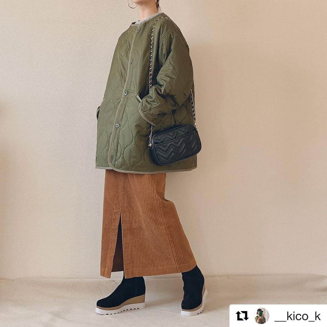 ショップにこにこさんのインスタグラム写真 - (ショップにこにこInstagram)「#Repost @__kico_k with @get_repost ・・・ 今日は特に寒い札幌❄️﻿ でも雪少ない🥺﻿ ﻿ 程よくIラインが効いたスカートは﻿ @publux_official﻿ コーデュロイ素材でフェミニンな雰囲気で着れるよ🌿﻿ ﻿ 同じパブリュクスのアウターとも相性◎﻿ ﻿ ZOZO限定商品です💙﻿ 1/19限定1000円クーポンが出ていて﻿ 1/19までタイムセールもしてます❄️﻿ ﻿ ﻿ ﻿ skirt・outer/ @publux_official﻿ boots/ @miniajp﻿ bag/ @shopnikoniko﻿ ﻿ ﻿ #PUBLUX #パブリュクス #zozoでしか買えない #chao_app @chao_app #冬コーデ #着回しコーデ #今日のコーデ #ママコーデ #163cmコーデ #ボブヘア #アラサーコーデ #30代ファッション #30代コーデ #outfit #ワーママ #キルティングコート #コーデュロイスカート #厚底ブーツ #ケーブルニット #ブラウンコーデ」1月22日 18時11分 - shopnikoniko