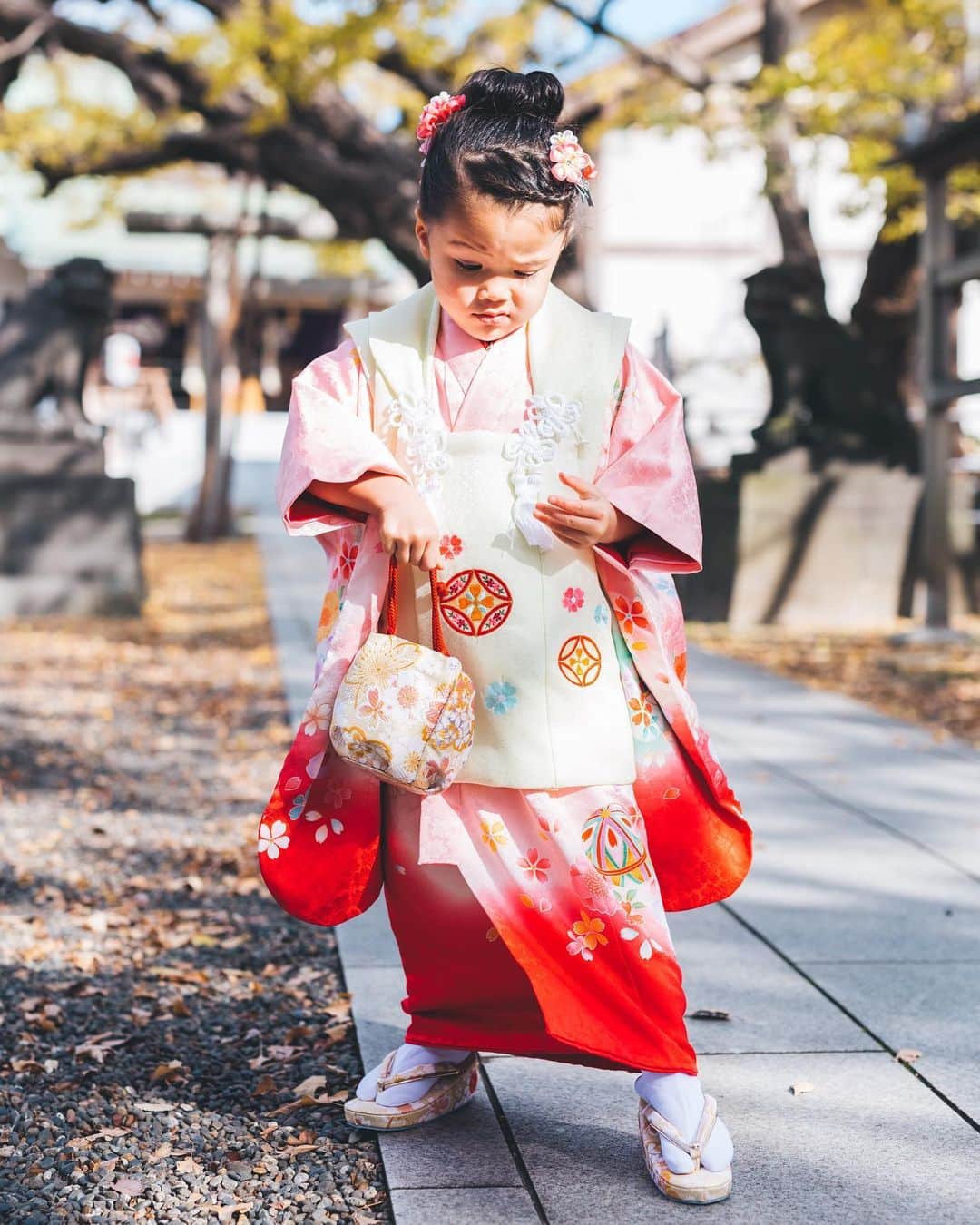エリナ シルカのインスタグラム：「私が好きなさっちゃん 4枚シリーズ。笑」