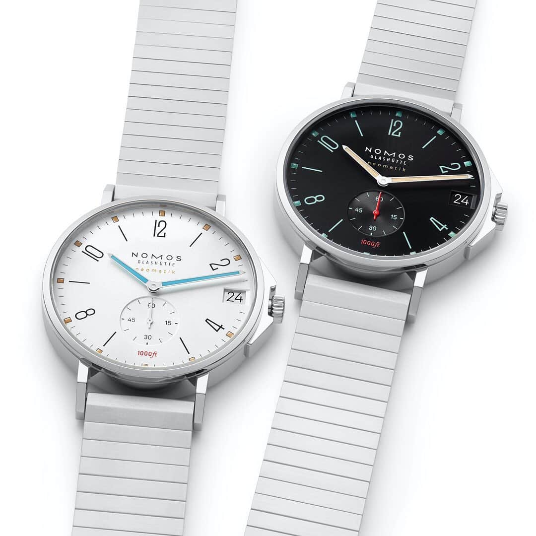 のインスタグラム：「Today we can't make up our minds: white silver-plated or marine black—which one would you choose?  #nomos #nomostangente #sportswatch #watch #wristwatch #watchoftheday #wotd #watchmaking #automaticwatch」