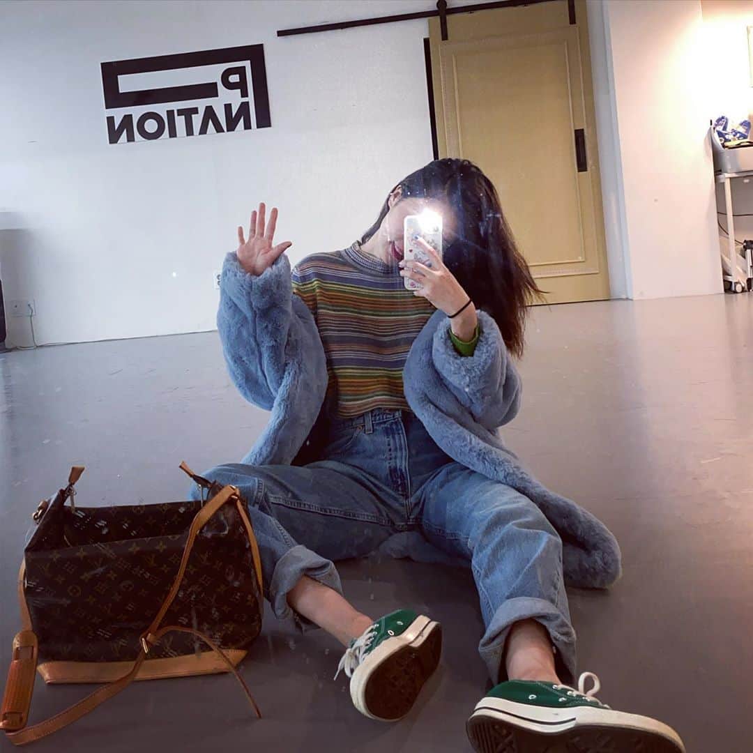 ヒョナ さんのインスタグラム写真 - (ヒョナ Instagram)1月22日 19時27分 - hyunah_aa