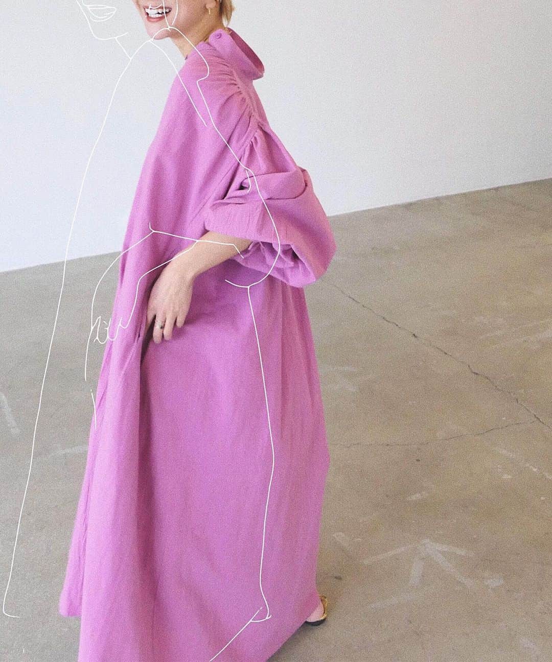 橋本江莉果さんのインスタグラム写真 - (橋本江莉果Instagram)「今年もゲット🧏🏼‍♀️🍇🟣 #AKTE #アクテ #fashion #style #ootd #outfit #purple #dress #onepiece #shirt #シャツワンピース」1月22日 19時42分 - erica_hashimoto