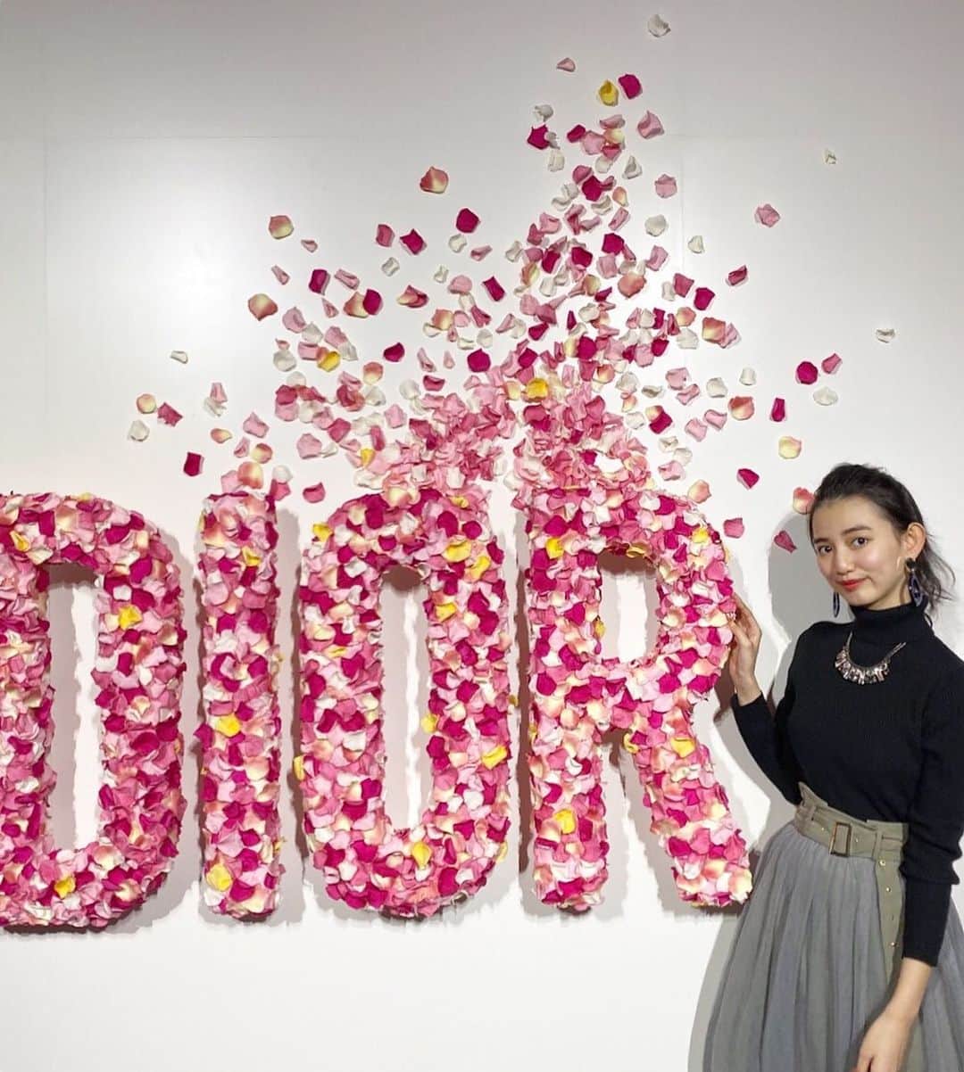 黒木麗奈さんのインスタグラム写真 - (黒木麗奈Instagram)「載せ直しします😭 Dior  #dior #diormakeup」1月22日 19時45分 - rena__1126