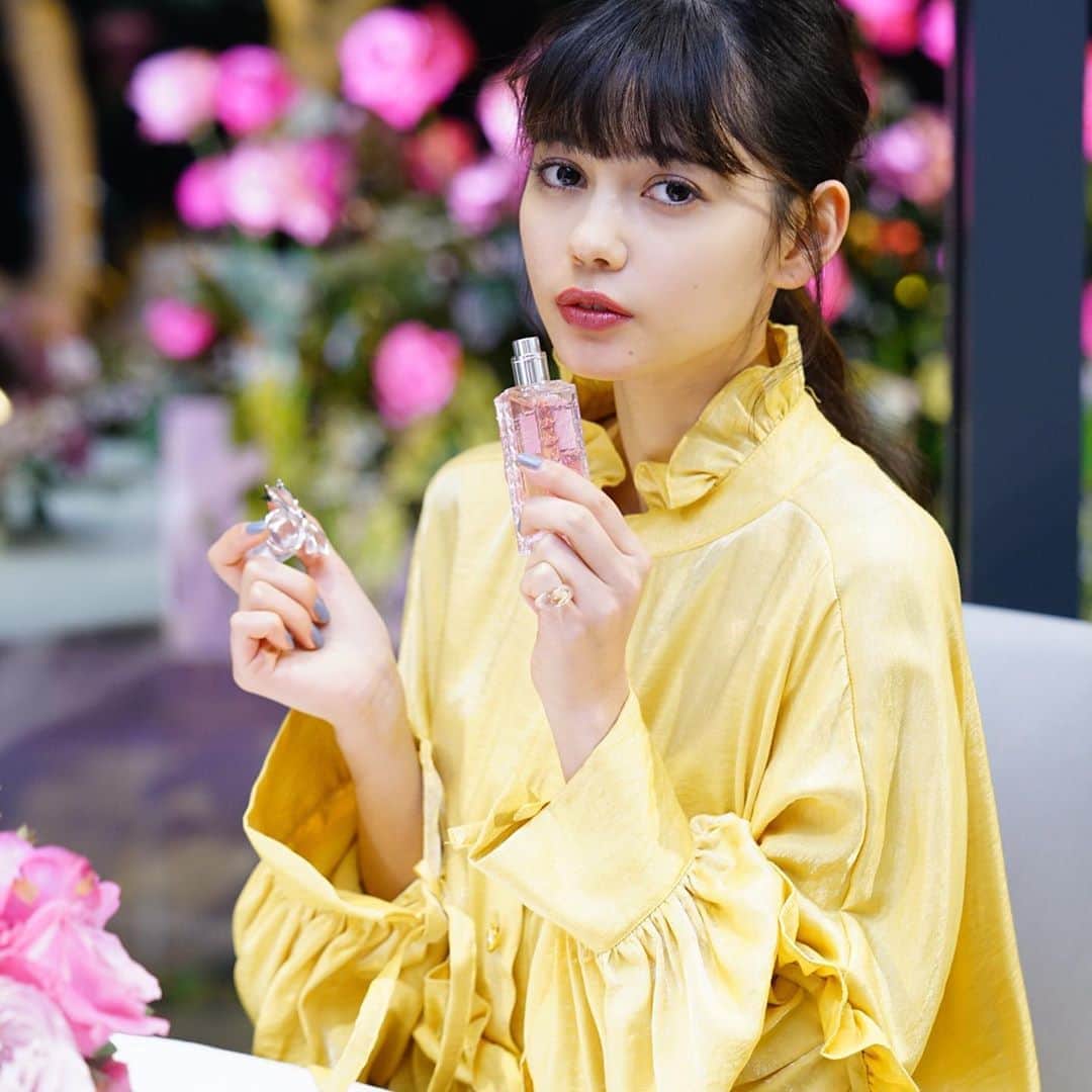 のインスタグラム：「いい匂いで癒されたなあ☺️💗#missdior #missdiorperfume」