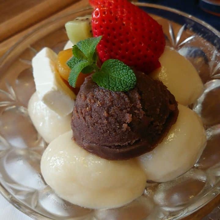 岩野理沙のグルメインスタ