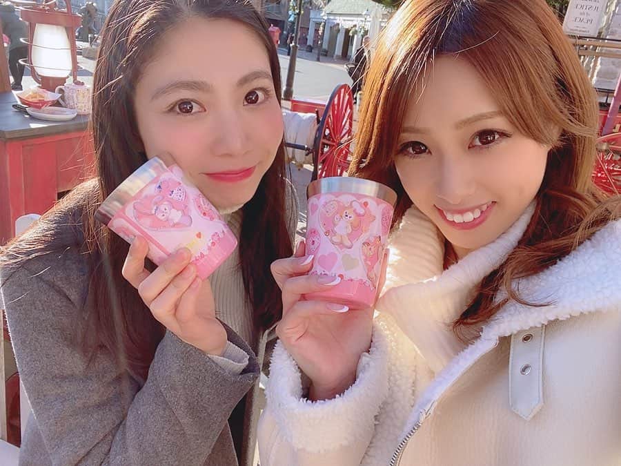 のインスタグラム：「現在発売中の【女性自身】さんに ディズニー取材載せていただいてます❤️ あぁ🥺ディズニー行きたい🥺❤️❤️ #veryveryminnie #tdl #disneyland #tokyodisneyland #minniemouse  #クッキーアン　#disneysea #tds #女性自身」