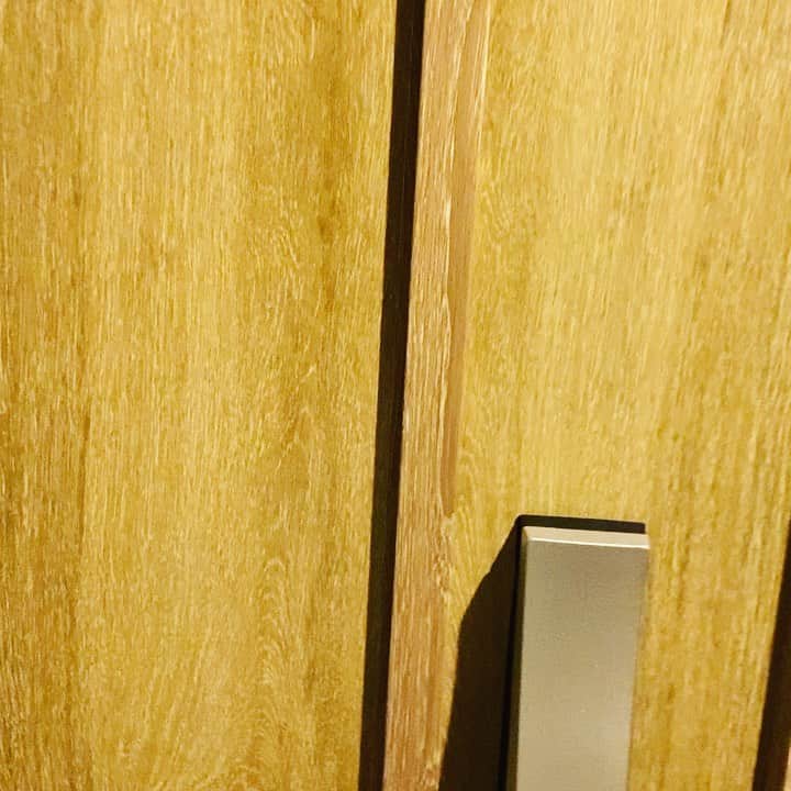 のインスタグラム：「#自宅出て12時間後帰宅#疲れた〜#ノンアルコールに消化のいいもの良く噛んでゆっくり食べて寝よ」