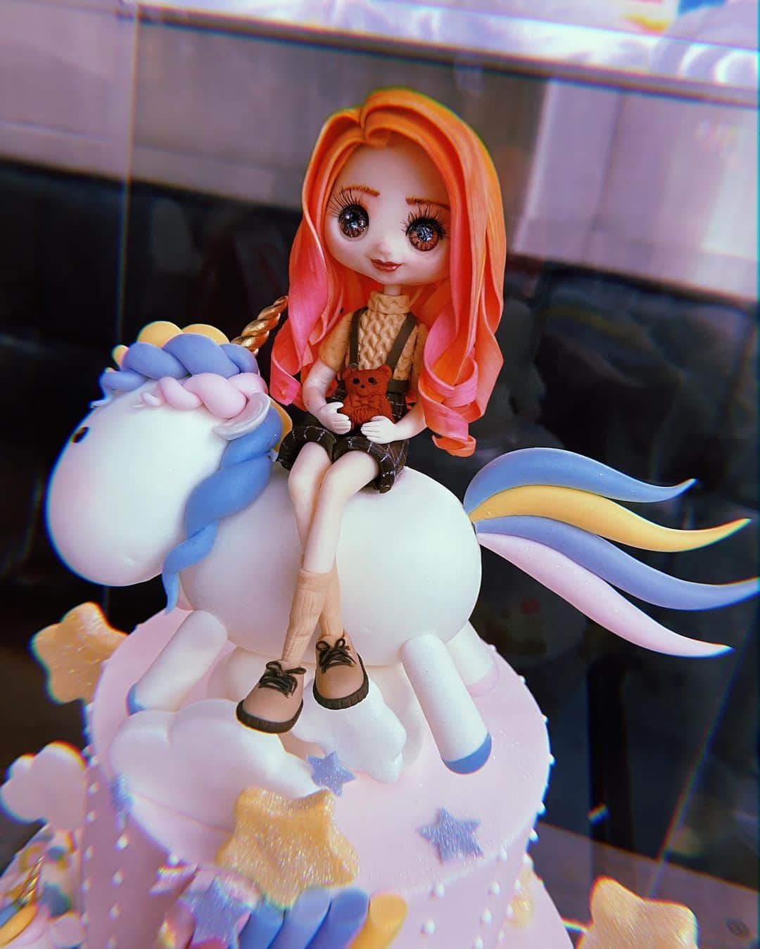 ポニーのインスタグラム：「행복한 밤이었어요 항상 고맙습니다! 사랑해요 문무 가족들🥺💜💜💜 #January22」