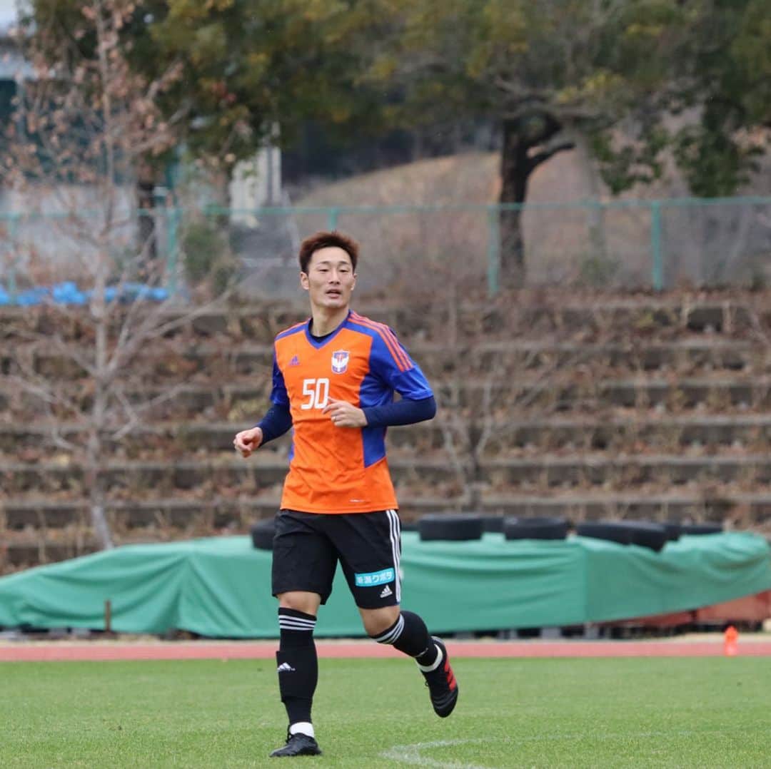 田上大地のインスタグラム：「2試合目🔥 充実したキャンプを送ってます😊👍 試合がたくさんあって嬉しい⚽️ #アルビレックス新潟 #albirex #albirexniigata #niigata #高知キャンプ #アイシテルニイガタ  @albirex_niigata_official」