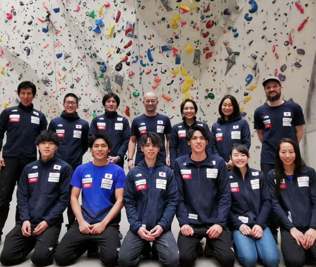 野口啓代さんのインスタグラム写真 - (野口啓代Instagram)「~Japan National Training Camp~ I had a great climbing days with team JAPAN! Our coachs always take care of us and the team members are always pushing themself up. I could concentrate on my climbing everyday. I love this kind of atmosphere:)* * And this time, I had a time to meet my friends I respect. This is one of my pleasant time when I visit in Innsbruck!* * Now I back to Japan with many good and new feeling! * * インスブルック合宿終了! 毎日登りたいものを登って、自分のやりたいことをやりきった10日間!!!* * “来た時よりも調子を上げて帰る”を目標に、追い込み過ぎず、3種目とも尻上がりで終わる事が出来たし、ボルダーもリードもworldcupシミュレーション練習が出来て良かった!* * 何から何までサポートしてくれたコーチ陣、常に刺激をくれるチームメンバー、今回は大好きな友達にも会えて嬉しかった☺︎* * 日本でも充実した日々にしよう! みなさんありがとうございました★* * * @au_official #大和証券 @thenorthfacejp @orientalbaio #三井不動産 @cowsoapcp #zeta  @c3fit @lasportivajp @petzl_official  @newhale_japan」1月22日 20時49分 - noguchi_akiyo