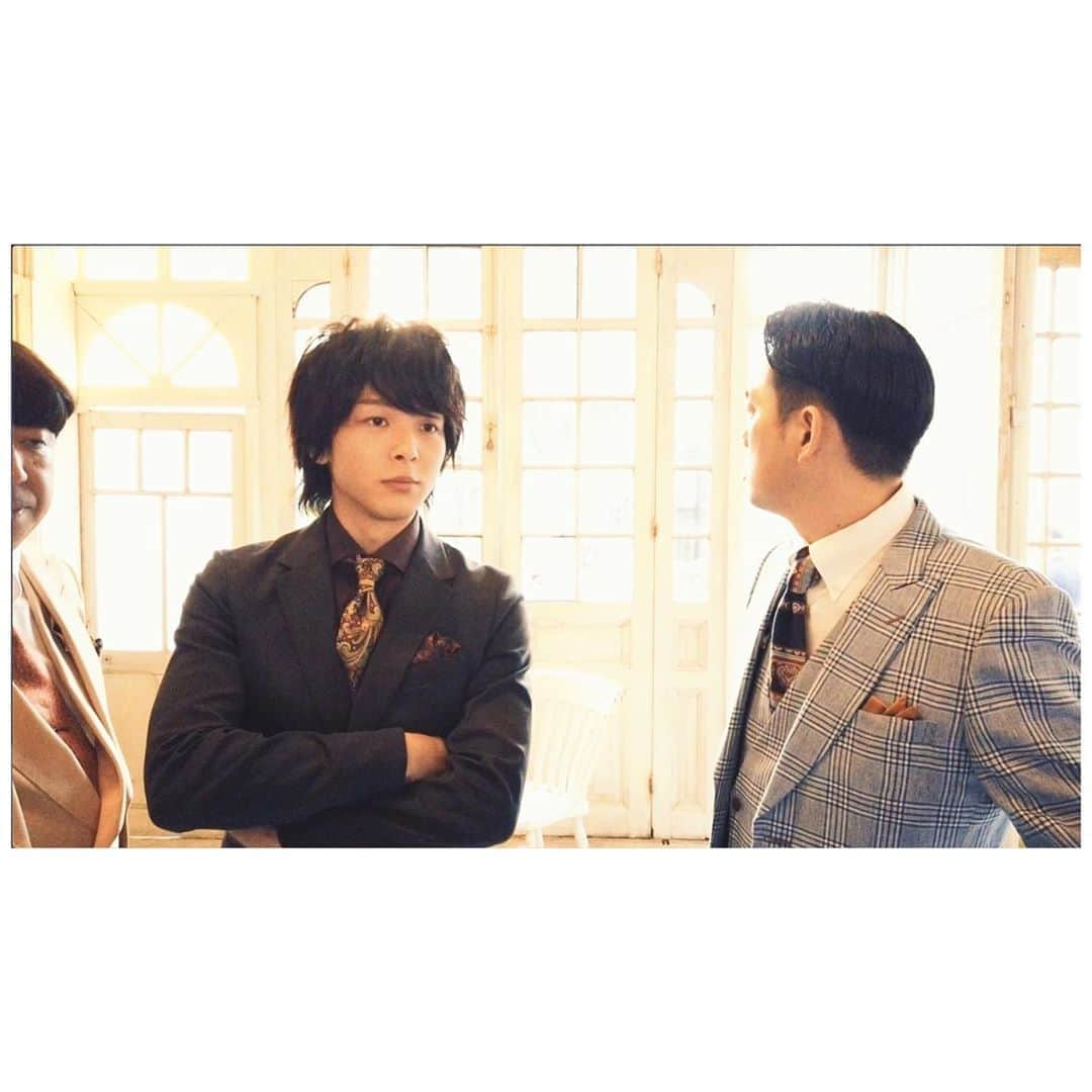 テレビ朝日「バナナマンのドライブスリー」さんのインスタグラム写真 - (テレビ朝日「バナナマンのドライブスリー」Instagram)「. 中村倫也さんのバナナマンへの愛が素敵だった思い出 . . ★１軒目：大熊商会 東京都台東区上野４－７－８アメ横センタービル１階 営業時間：11:00〜19:00 . . ■寄り道： face to face 上野 東京都台東区上野4-8-13　高田ビル 営業時間：10:00〜19:30 . . ★2軒目：中国料理　かおたん 東京都港区赤坂6-3-15 Ｊ．赤坂　１０１ 営業時間：11:30～翌4:00 定休日：日曜 . . ★3軒目：studio itto 1Fst 目黒碑文谷 ※貸しスタジオです 東京都目黒区目黒本町2-24-14 . . #バナナマンのドライブスリー #ドライブスリー #中村倫也 #バナナマンになりたいスリー #バナナマン #ドライブ #おでかけ #宮沢さんとメシ #スカジャン #シュモクザメ #カエル #エキストラ #夏の終わり選手権 #コウメ太夫 #肉野菜炒め #田村兄弟 #ポスター撮影 #腹黒の中村 #屍人荘の殺人」1月22日 20時58分 - bananaman_drive3