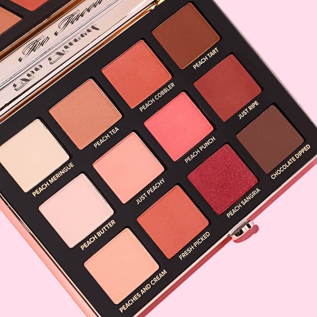 Too Facedさんのインスタグラム写真 - (Too FacedInstagram)「Up close with our Just Peachy Eye Shadow Palette 👀 Create endless peachy looks with these 12 matte shades that smell like a peaches and cream dream! 🍑 #tfpeachesandcream #toofaced」1月23日 7時01分 - toofaced