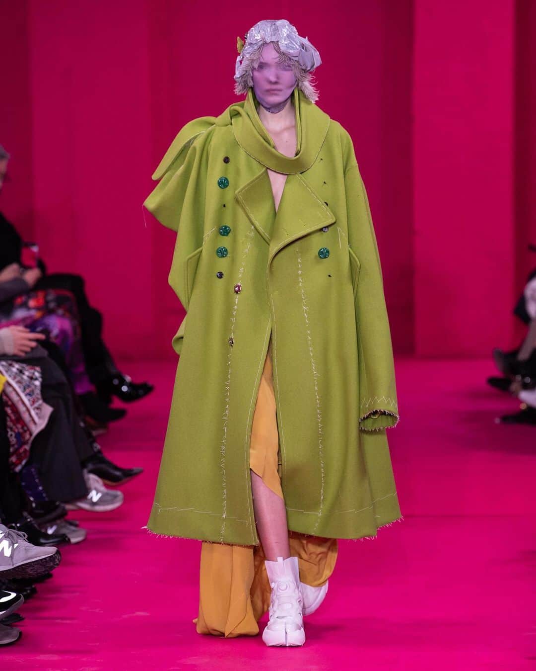 Maison Margielaさんのインスタグラム写真 - (Maison MargielaInstagram)「#MaisonMargiela ‘Artisanal’ Co-ed SS20 Collection designed by @JGalliano  Look 2 Pistachio wool overcoat with an asymmetric bow sleeve and neck detailing and ceramic buttons, worn over a yellow crêpe de cine bias-cut dress. White Maison Margiela x Reebok shoes.」1月23日 0時02分 - maisonmargiela