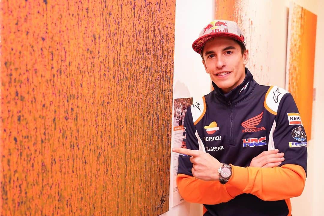レプソル・ホンダのインスタグラム：「An artist on and off the track 👨‍🎨」