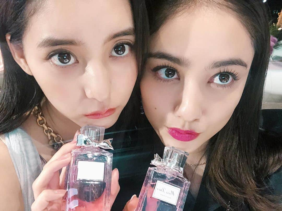 谷まりあさんのインスタグラム写真 - (谷まりあInstagram)「I met my lovely Yuchan🤤🥺❤️🤤#ミスディオール #ローズアンドローズ @diorparfums」1月23日 0時15分 - mariaaaa728