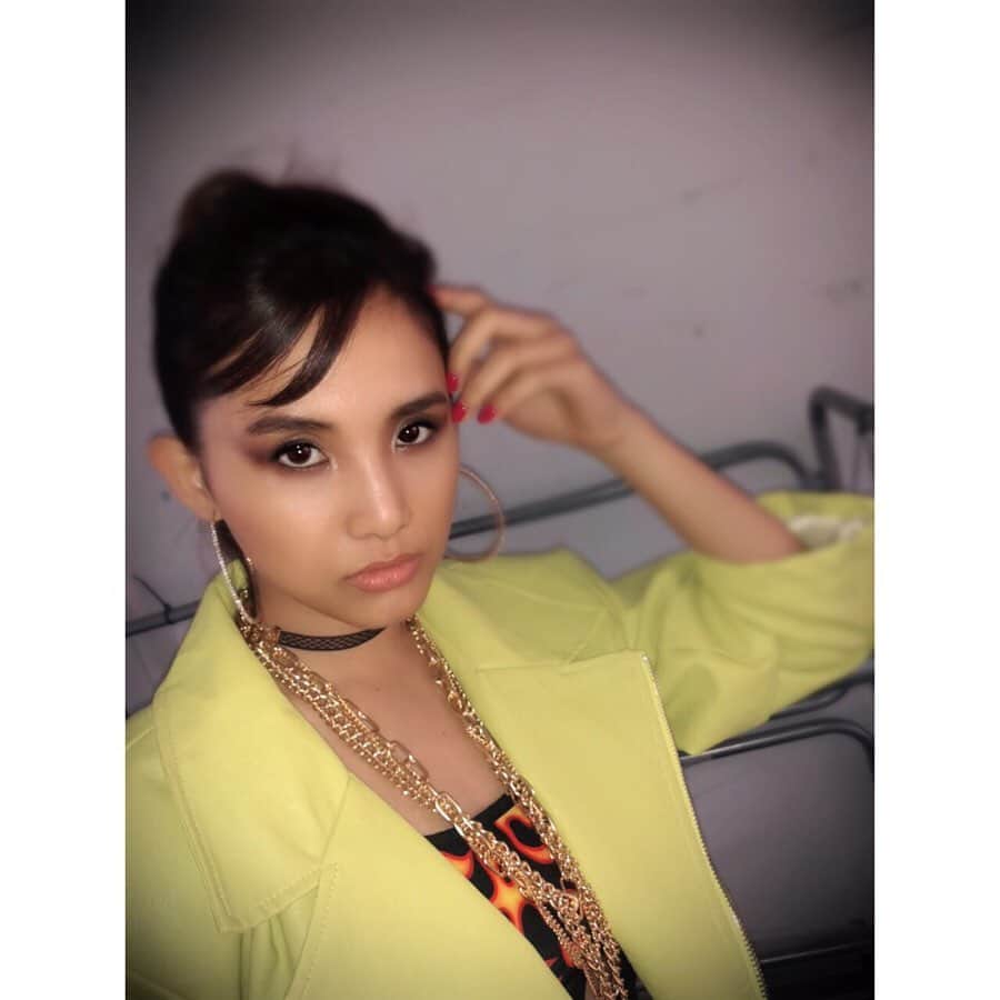 Beverlyさんのインスタグラム写真 - (BeverlyInstagram)「Hi self, I’m so proud of you. Tonight you rocked that stage and sang your heart out. Just keep on going and believe, coz you can and you will BE THE ONE. 👆😌 #Beverly #ビバリー #BeTheOne #超英雄祭2020 #仮面ライダー」1月23日 0時46分 - beverly_official_