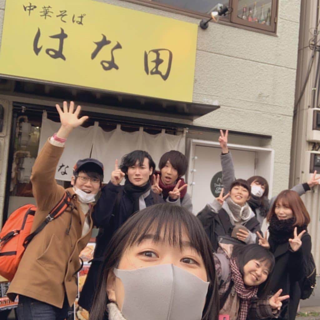 信江勇のインスタグラム：「今日は稽古終わりで皆で上北沢の#はな田 に行ってきましたー🥰  めちゃ美味しかったー! にぼしの良いダシが出てヤバいぐらい美味しい(●´ω｀●) 語彙力なくなるぐらいwww  チャーシューもトロットロなのに、チャーシュー丼は炙ってて香ばしい味がたまらなく美味しい💕  いよいよ本番まで1週間です😆 どんどん面白くなってきてます!  是非劇場でお楽しみ頂きたい!  Stokes/Park 2nd 「フィルタリング」 ◇キャスト◇ 大野泰広 信江勇 塚原直彦（劇団モンキーチョップ） 太田知咲（DEAD STOCK UNION）  田中達也 藤村直樹（アンカット） 十河大地（宝映テレビプロダクション） 内田めぐみ（ソラカメ） 田畑賢人 小笠原里緒 ちお ◇日程◇ 2020年1月29日（水）〜2月2日（日）  1月29日（水）19:30 1月30日（木）19:30 1月31日（金）14:00/19:30 2月1日（土）13:00/18:00 2月2日（日）13:00/18:00 全8ステージ ※受付開始は各公演45分前　開場は各公演30分前 ◇会場◇ 下北沢　OFF・OFFシアター （東京都世田谷区北沢2-11-8 TAROビル 3F） ◇チケット◇ 前売　3300円（全席自由） 当日　3800円（全席自由） [信江勇扱い予約フォーム] https://t.co/o9t5YjbKBL」