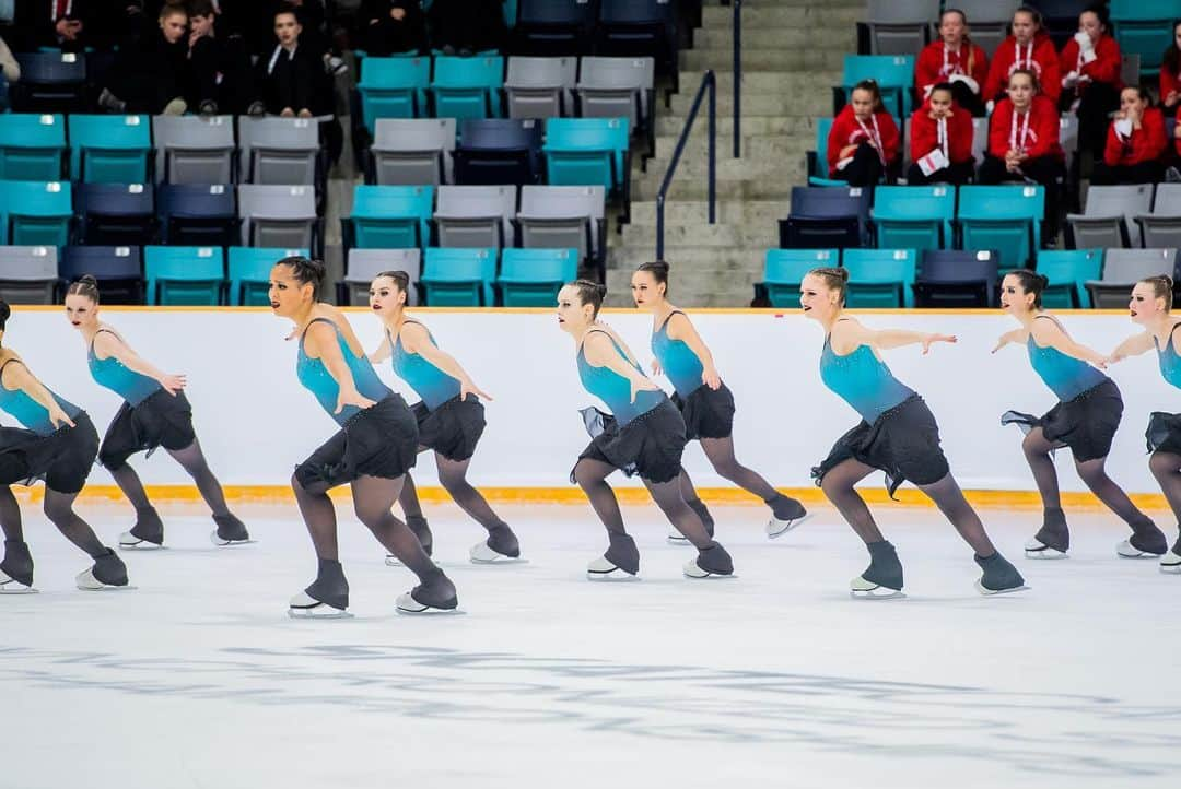 Skate Canadaさんのインスタグラム写真 - (Skate CanadaInstagram)「NEXXICE sr., Nova sr., Nova jr., and Ice Ignite are off to Leon Lurje Trophy in Sweden! Go get em’! / NEXXICE senior, Nova senior, Nova junior et Ice Ignite sont en route pour le Trophée Leon Lurje, en Suède! Allez et foncez! #SynchroSkating #CreatingHistory #Créerlhistoire」1月23日 1時44分 - skate_canada