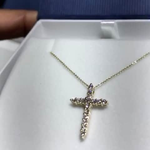 ケリー・ヒルソンのインスタグラム：「For me & mom. 💎💖」
