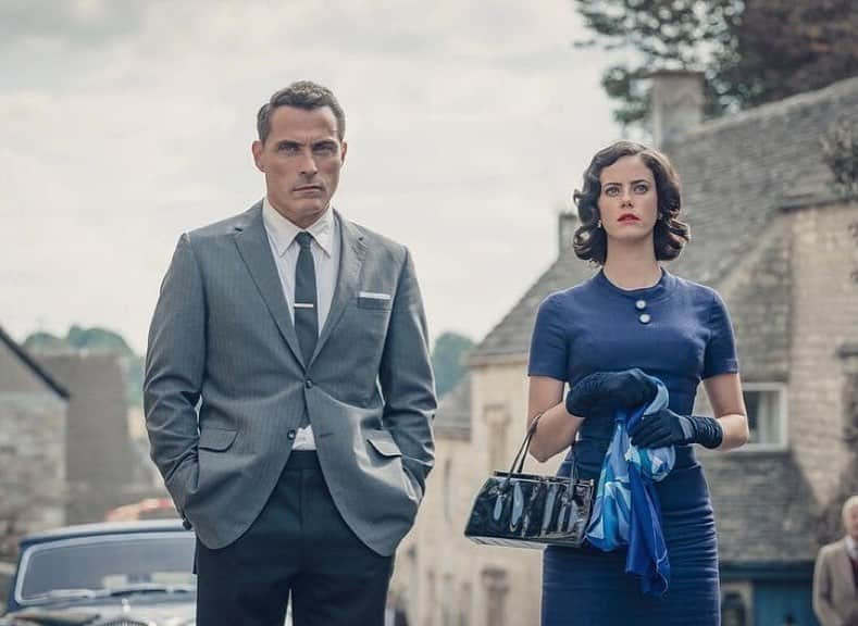 カヤ・スコデラリオさんのインスタグラム写真 - (カヤ・スコデラリオInstagram)「There’s something fishy going on in Much Deeping... @bbcone @officialagathachristie」1月23日 5時25分 - kayascods