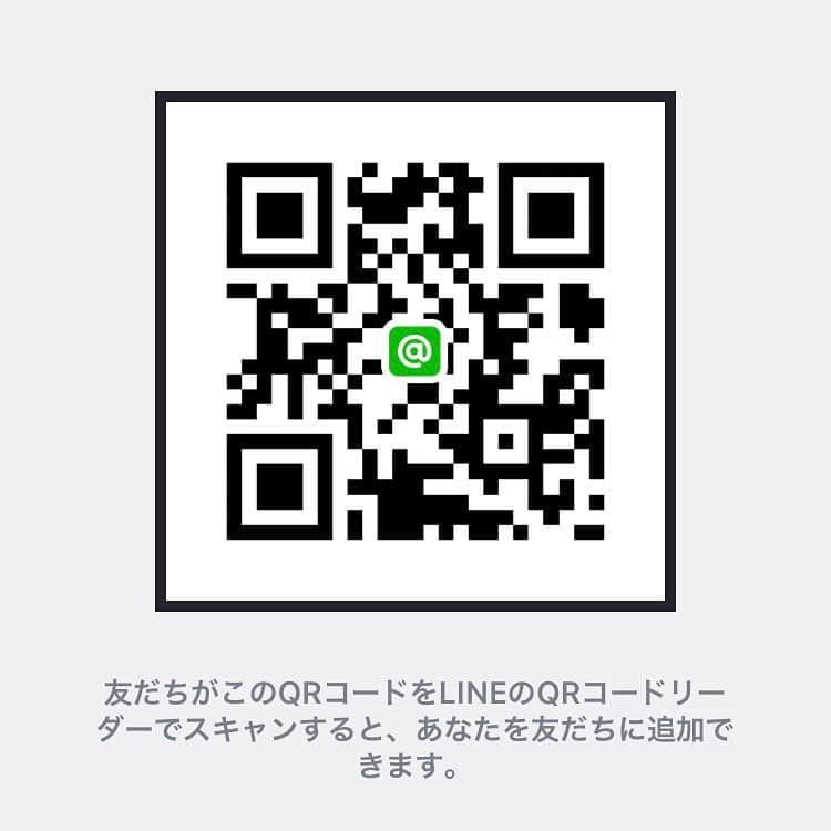 aki【EXSOME】さんのインスタグラム写真 - (aki【EXSOME】Instagram)「本日も 沢山のpostにお付き合い頂きまして 誠にありがとうございます。 ・ 本日 pm6:00〜 @exsome_official  より インスタライブを開催いたします。 ・ お時間合います方 是非ご視聴していただけると嬉しいです♡ よろしくお願い致します🥺 ・ そして pm8:00〜 新作 、再入荷商品の発売です🏄‍♀ ・ ・ 当店にはカートキープ機能がありません。 カートに入れる事ができても 決済が完了するまでは在庫が変動し 売り切れになる場合があります。 ご不便をおかけいたしますが 皆様のご理解をよろしくお願い致します🙇🏽 ・ ・ ・ プロフィールtopのURLから ご購入していただけます✈︎✈︎✈︎ ・ EXSOME ONLINE http://exsome.jp ・ ・ 公式LINE @efc0920h（アットマークから） QRコードを読み取ってね🙏 ・ 公式Twitter exsome_office ・ 公式Facebook exsome_official ・ #エクソーム#セレクトショップ#プチプラ#カジュアルコーデ#大人カジュアル#シンプルコーデ#キレイめカジュアル#今日のコーデ#今日の服#ママコーデ#ママファッション#お洒落な人と繋がりたい#おちびコーデ#148cmコーデ#148cm #outfit #ootd #cordinate #instalive #インスタライブ#シルバーアクセサリー#アクセサリー#like4likes #韓国ファッション#fff#fashion」1月23日 17時41分 - exsome_official