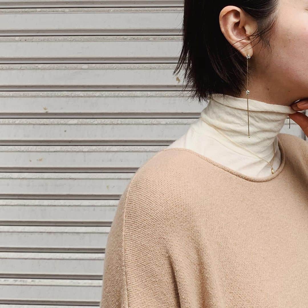 ジュジュのインスタグラム：「...🤍 . ツブツブup👀 . ...coming soon .  #AkariH#accessory#costumeaccessory#fashion akarih#akarihchic#アカリ#アカリチック#Akarih#アカリ #2020preＳＳ#www.akari-h.jp」