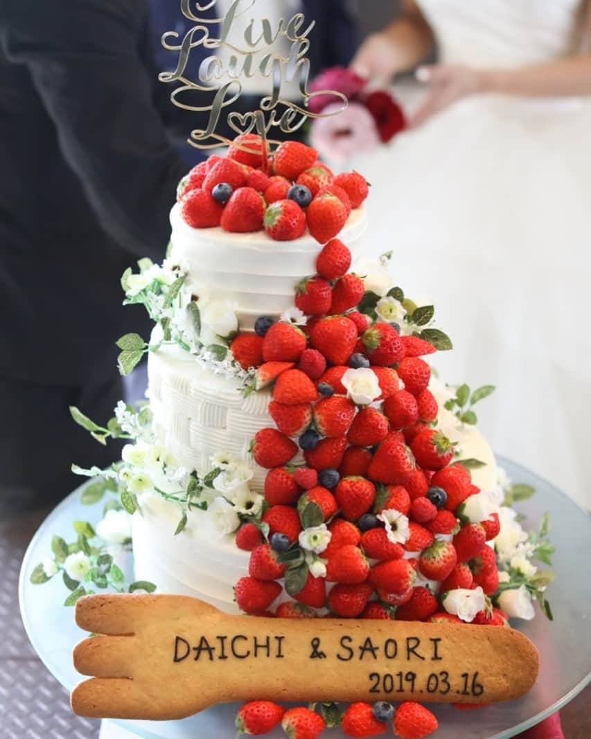 17人をフォロー中 【結婚式場】ラヴィマーナ神戸ウエディングのグルメインスタ